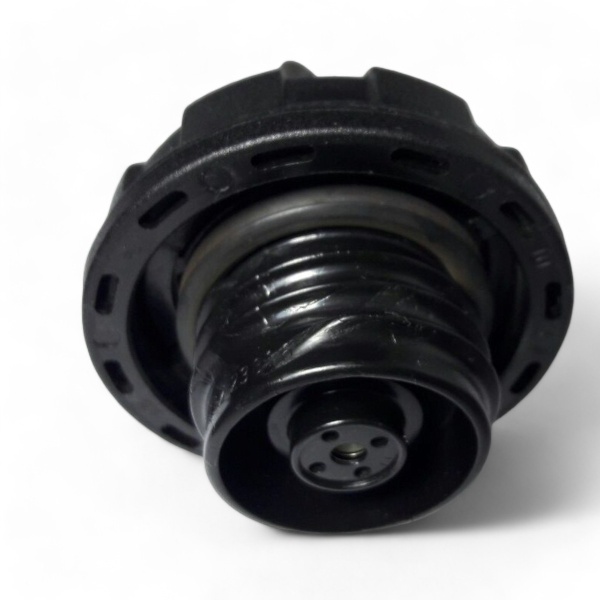 Tapon Tanque Comb.c/llave       S10 95/