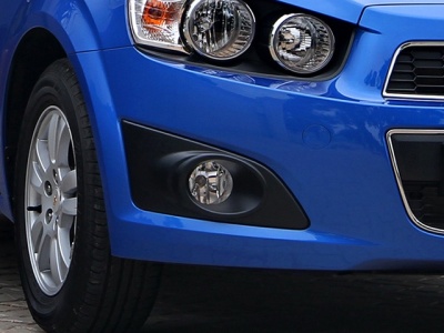 Moldura Faro Caminero Der. Sonic 12/ - Imagen 2